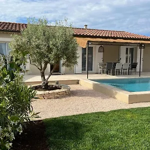 Vakantiehuis Provencale Avec Piscine, Saint-Andiol